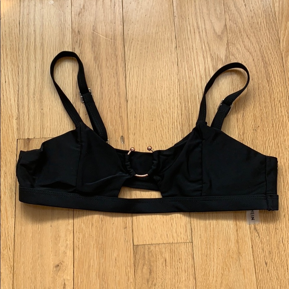 Bikini top